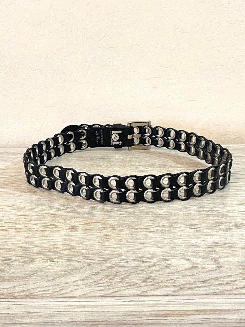 LEI Belt Wide Grommet Black Silver Buckle Medium - Picture 7 of 9